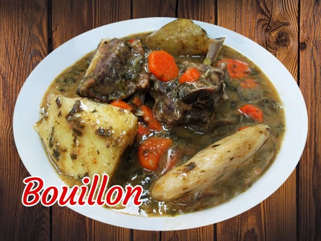 Bouillon maison avec viande et légumes